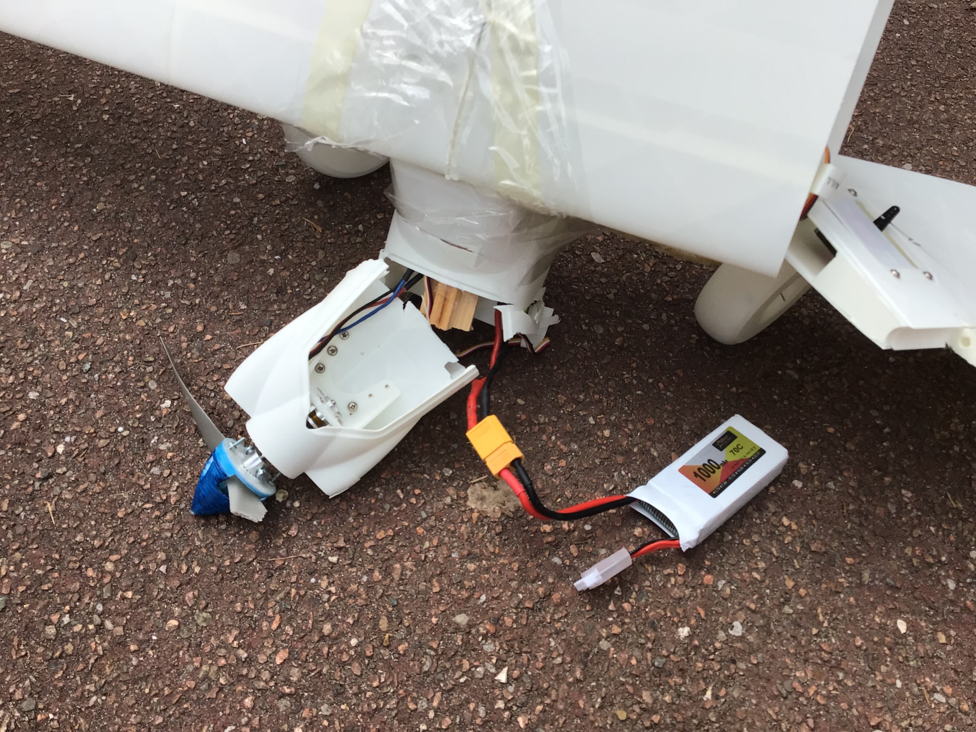 Groupe motopropulseur SunnySky 1250KV & contrôleur ESC 30A